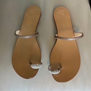 Giuseppe Zanotti natural leather strap and rhinestone toe flat sandals size 41